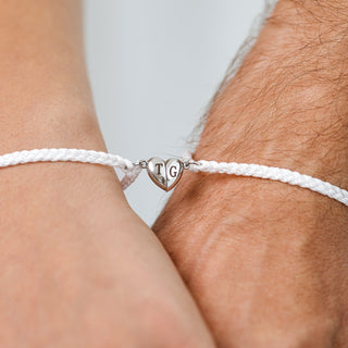Eternity Weave Minimal Heart Bracelet